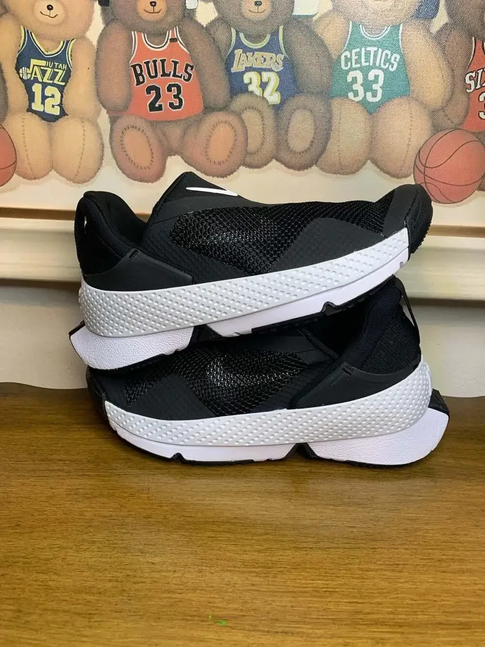 Nike Go FlyEase Women Size 5.5